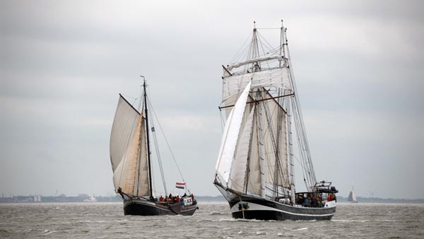 Sailing squadron from Harlingen to Terschelling