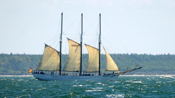 3-masted schooner "Pascual Flores"